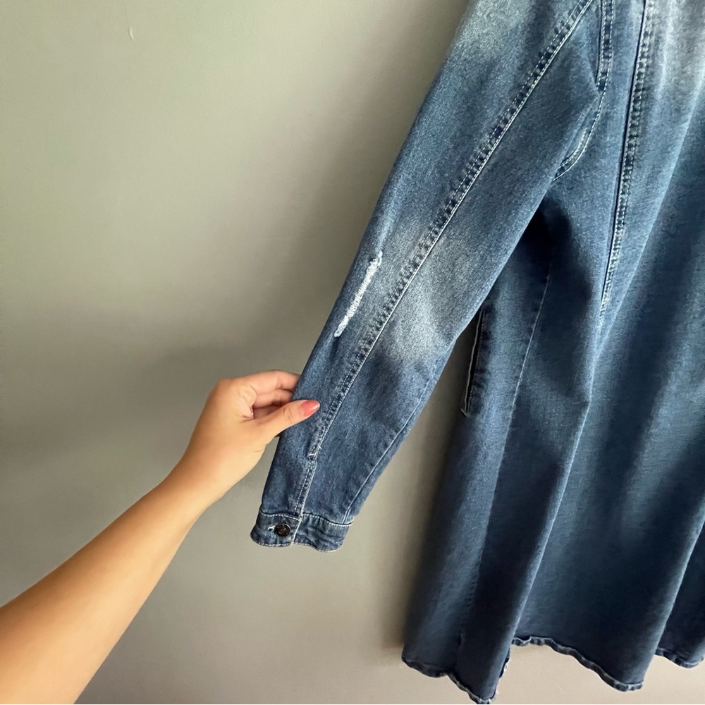 Cardigan, Jean jacket - Picture 5 of 13